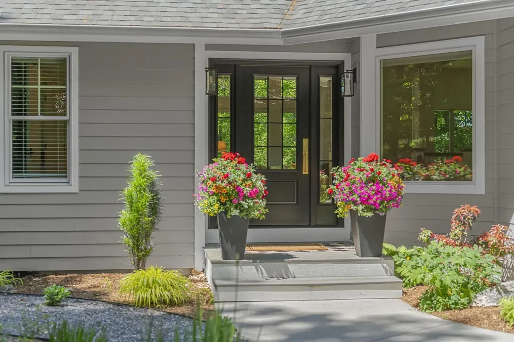 7059 Leorie Drive Peninsula Township MI 49686