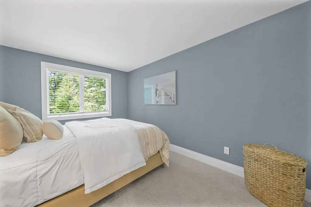 7059 Leorie Drive Peninsula Township MI 49686