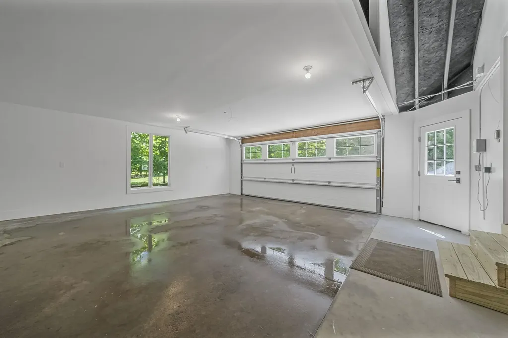 7059 Leorie Drive Peninsula Township MI 49686