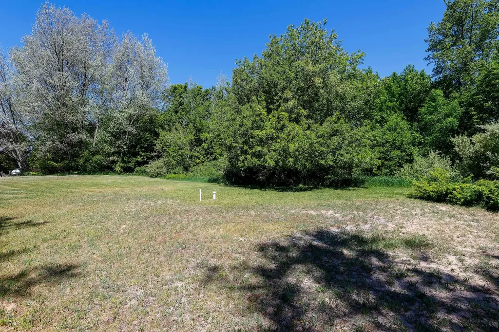 5493 Indian Trail Blaine Township MI 49635