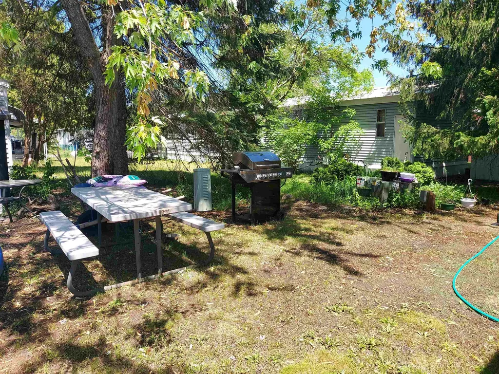 1668 Rex Place Garfield Charter Township MI 49686