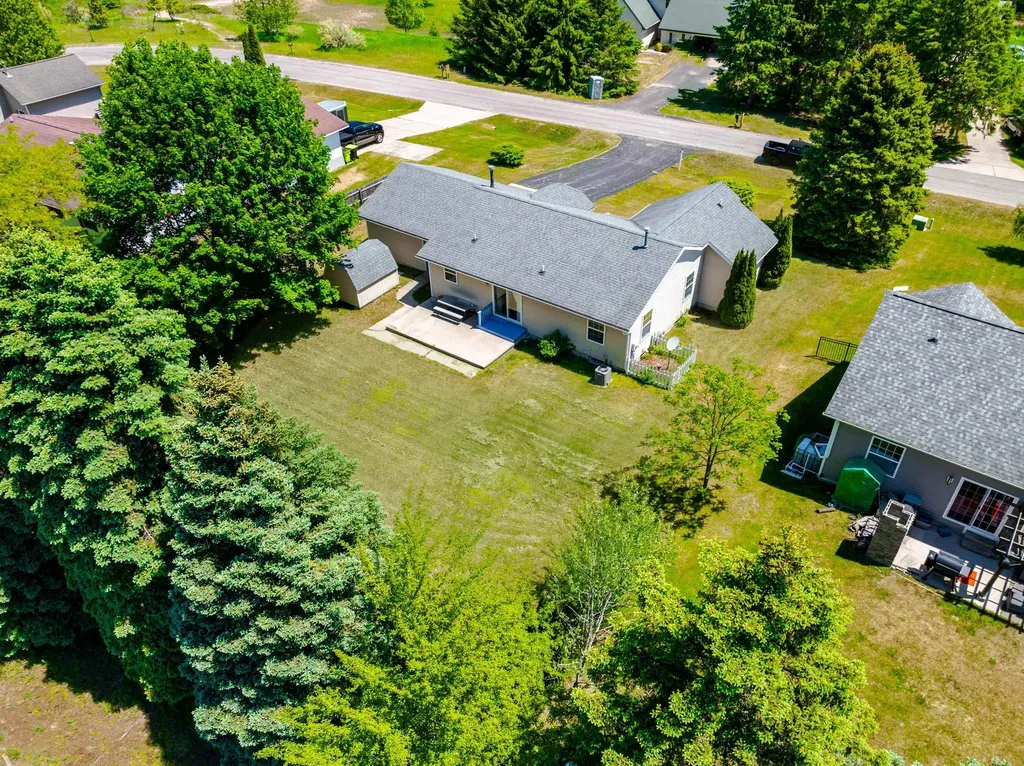 358 Sierra Drive Blair Township MI 49685