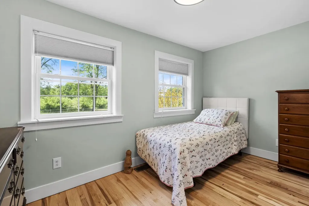 14792 Peninsula Drive Peninsula Township MI 49686