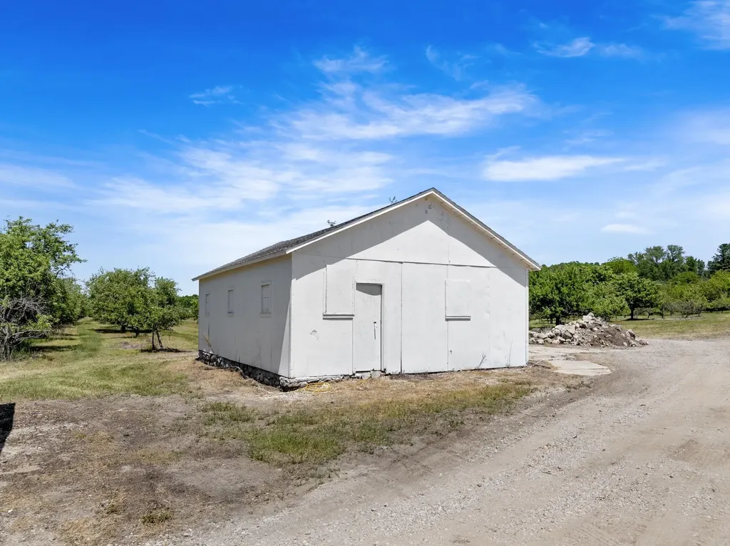 14792 Peninsula Drive Peninsula Township MI 49686