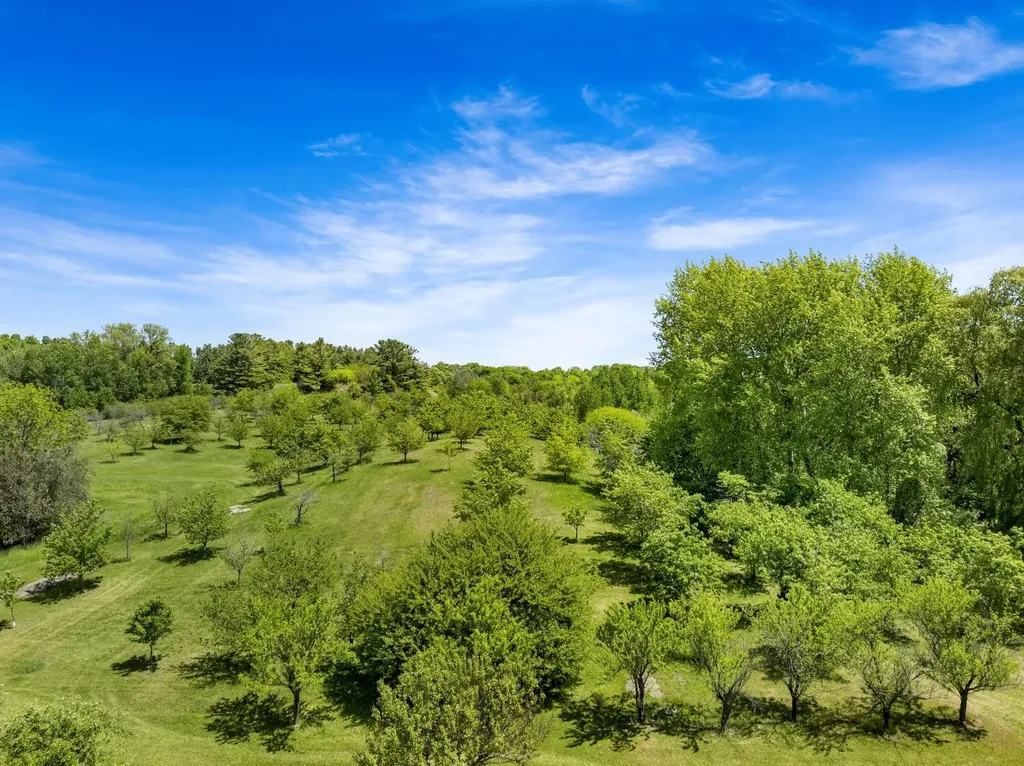 14792 Peninsula Drive Peninsula Township MI 49686