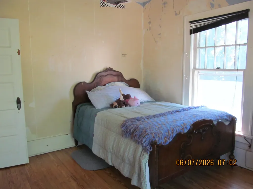 223 Howard Cadillac City MI 49601