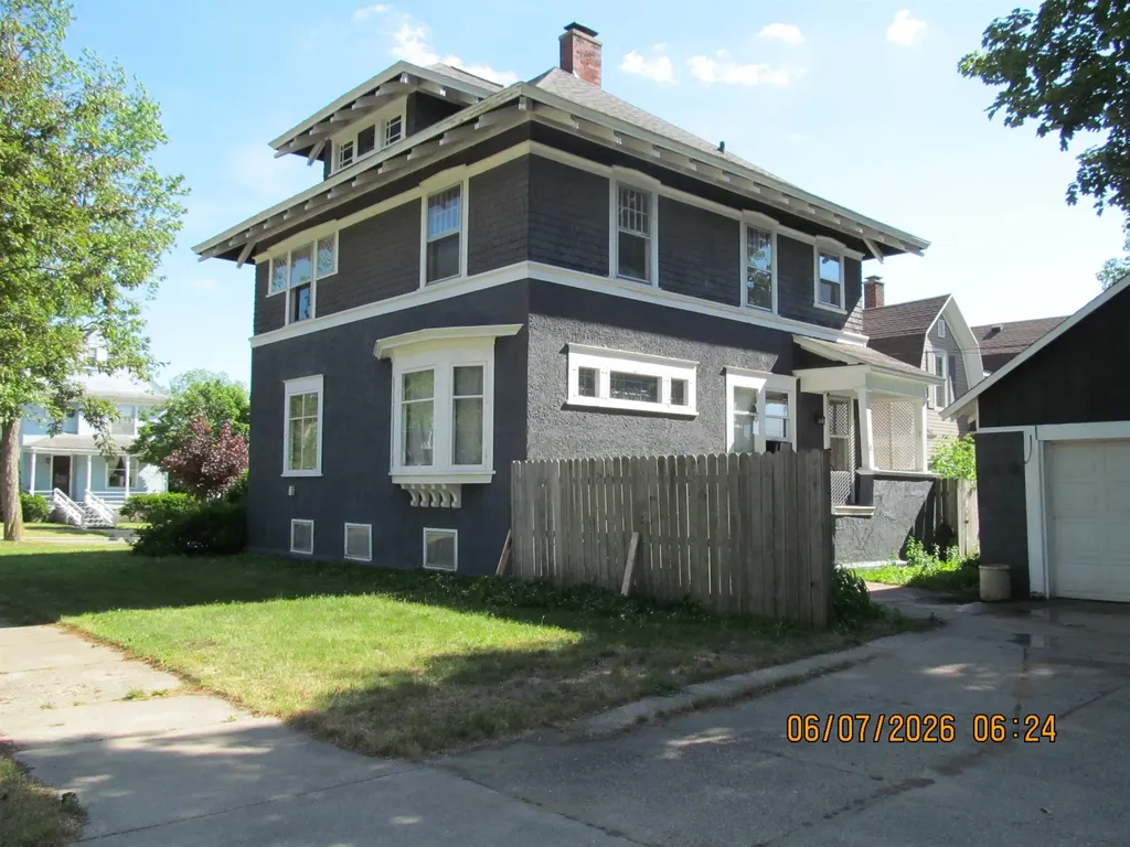 223 Howard Cadillac City MI 49601