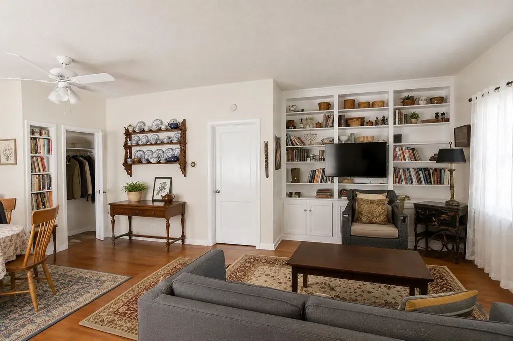 505 Second Street Traverse City City MI 49684