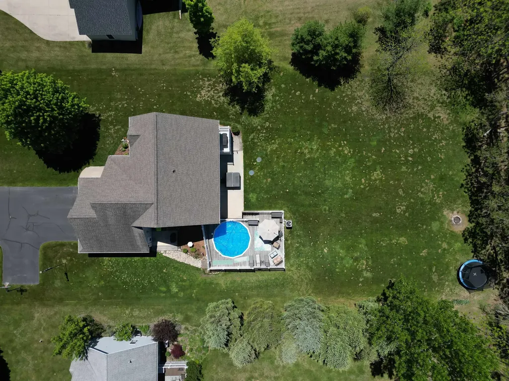 4413 S Long Wood Drive Long Lake Township MI 49685
