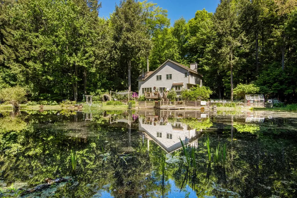1504 Cedar Drive Long Lake Township MI 49684
