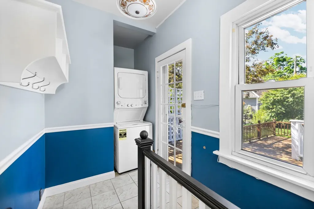 316 W Tenth Street Traverse City City MI 49684