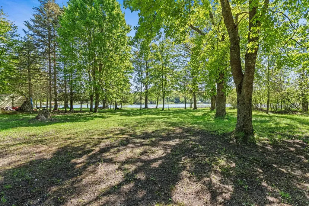 5252 Six Mile Lake Road South Arm Township MI 49729
