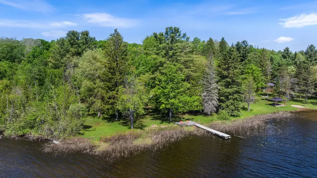 5252 Six Mile Lake Road South Arm Township MI 49729
