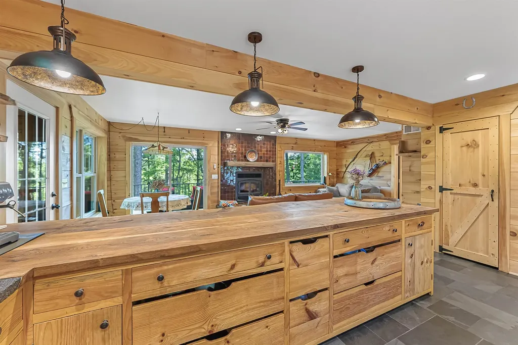 8088 N Roberts Road Elk Township MI 49644