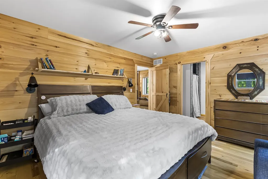 8088 N Roberts Road Elk Township MI 49644
