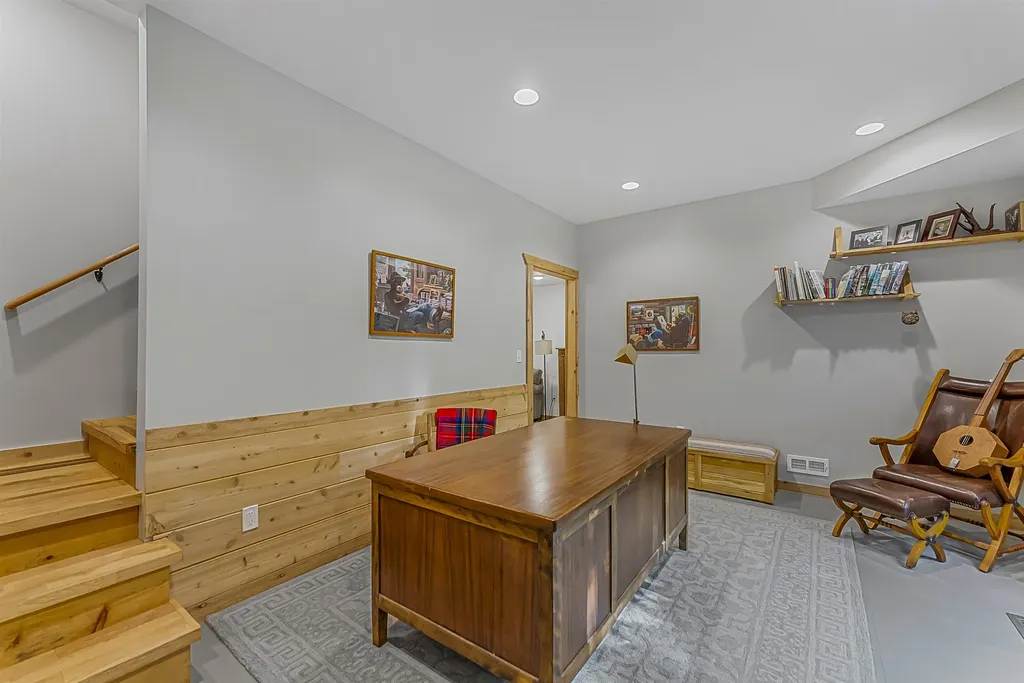 8088 N Roberts Road Elk Township MI 49644
