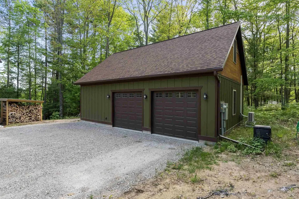 8088 N Roberts Road Elk Township MI 49644