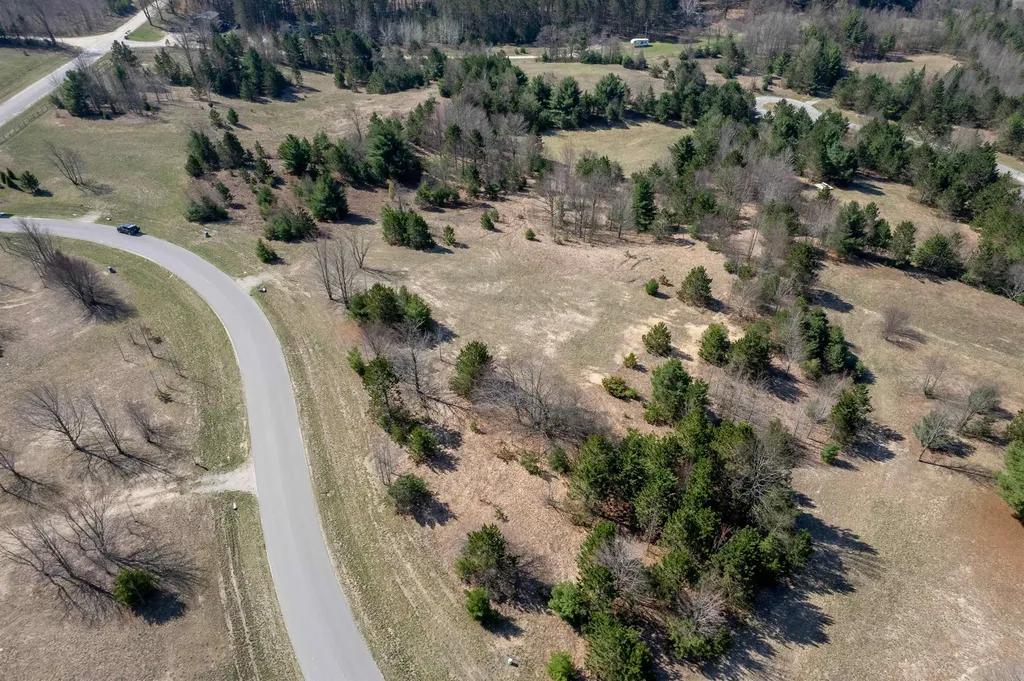 5986 Paradise Ranch Paradise Township MI 49649