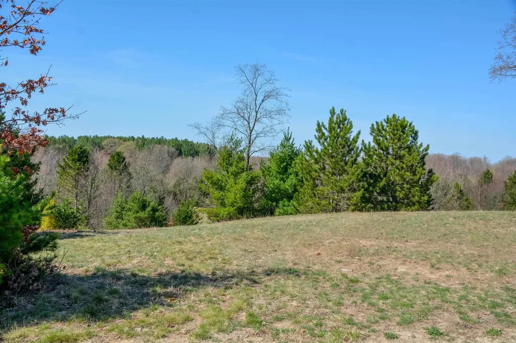 5986 Paradise Ranch Paradise Township MI 49649