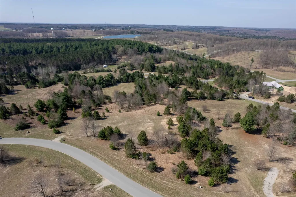 5986 Paradise Ranch Paradise Township MI 49649