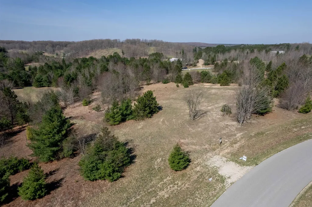 5986 Paradise Ranch Paradise Township MI 49649