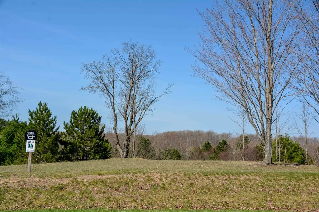 5986 Paradise Ranch Paradise Township MI 49649