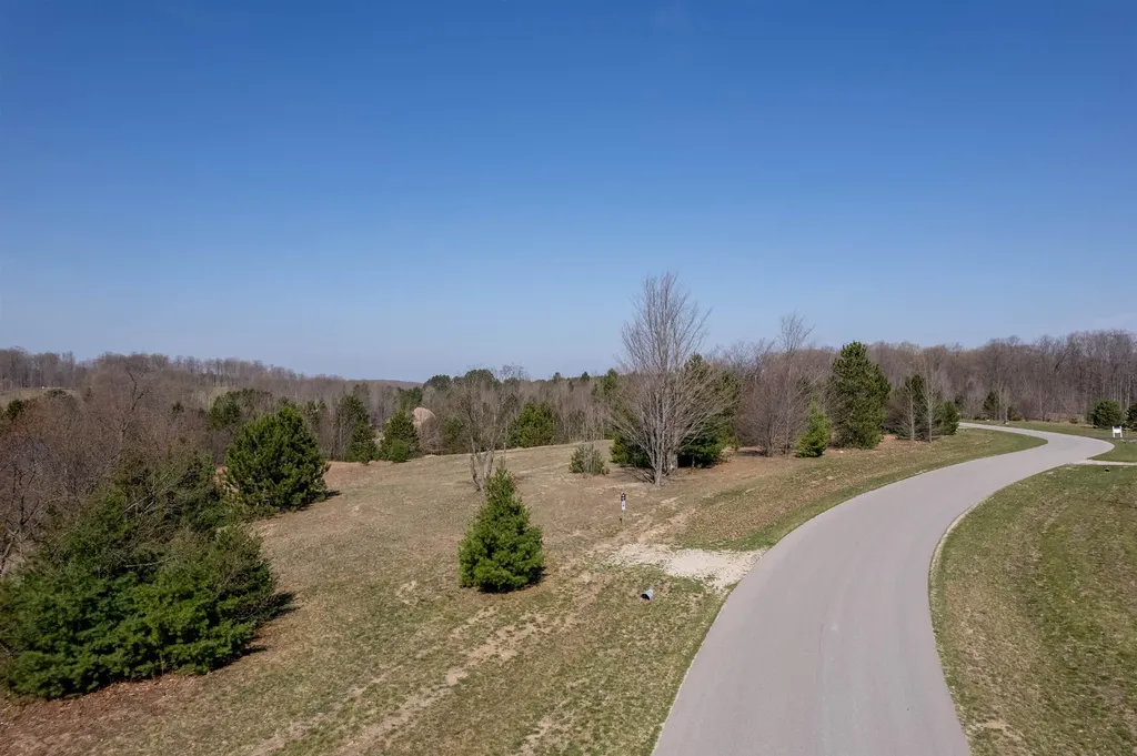 5986 Paradise Ranch Paradise Township MI 49649