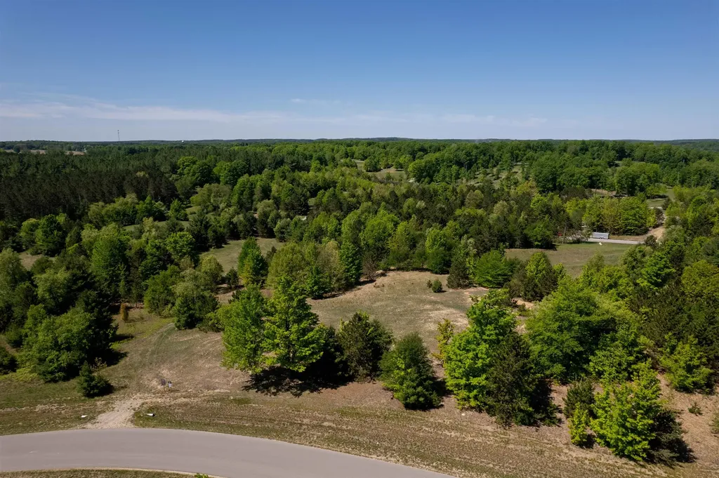 5986 Paradise Ranch Paradise Township MI 49649