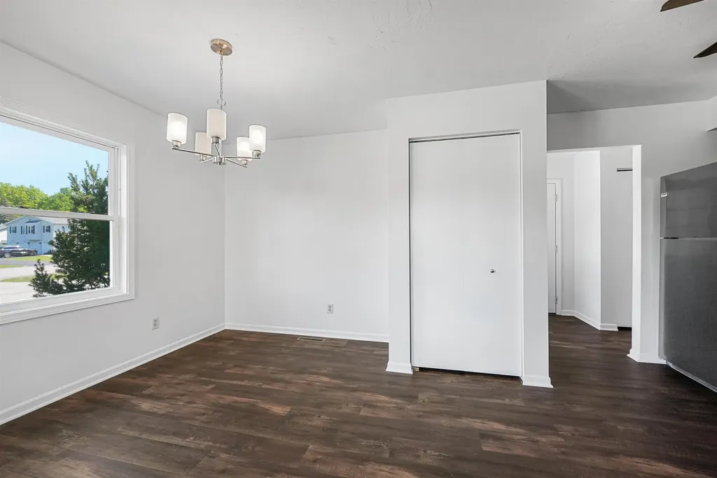 3434 Mahoney Drive East Bay Township MI 49686