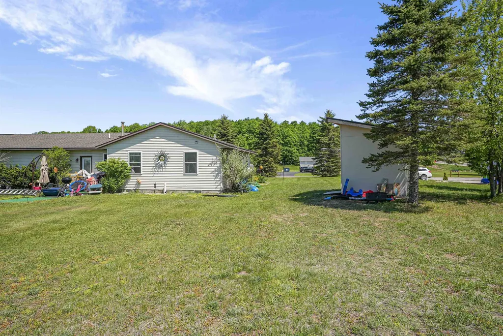 3434 Mahoney Drive East Bay Township MI 49686