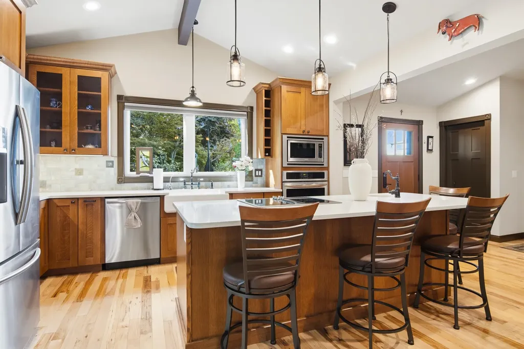 11446 Barnes Road Torch Lake Township MI 49648