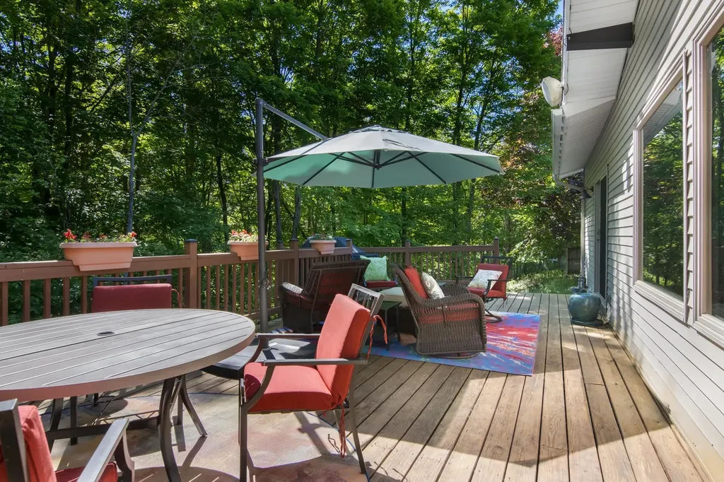 11446 Barnes Road Torch Lake Township MI 49648