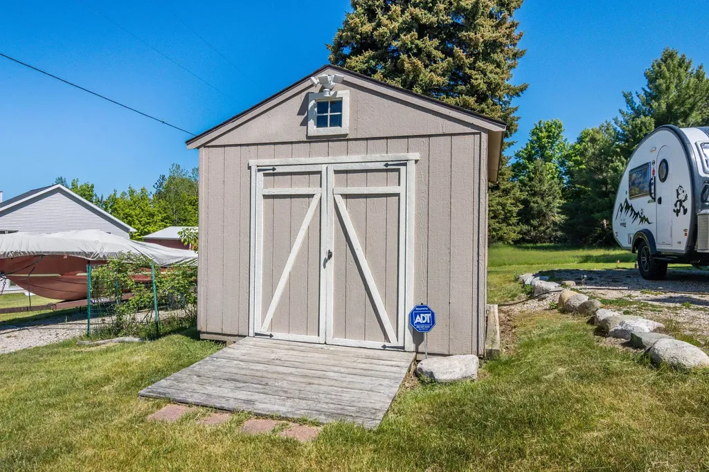 11446 Barnes Road Torch Lake Township MI 49648