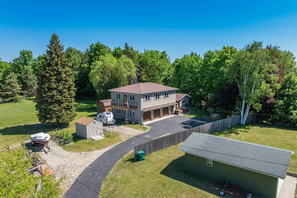 11446 Barnes Road Torch Lake Township MI 49648