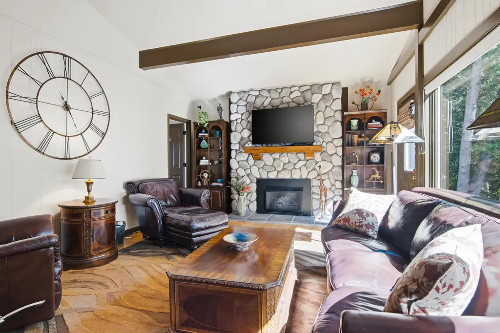 11446 Barnes Road Torch Lake Township MI 49648