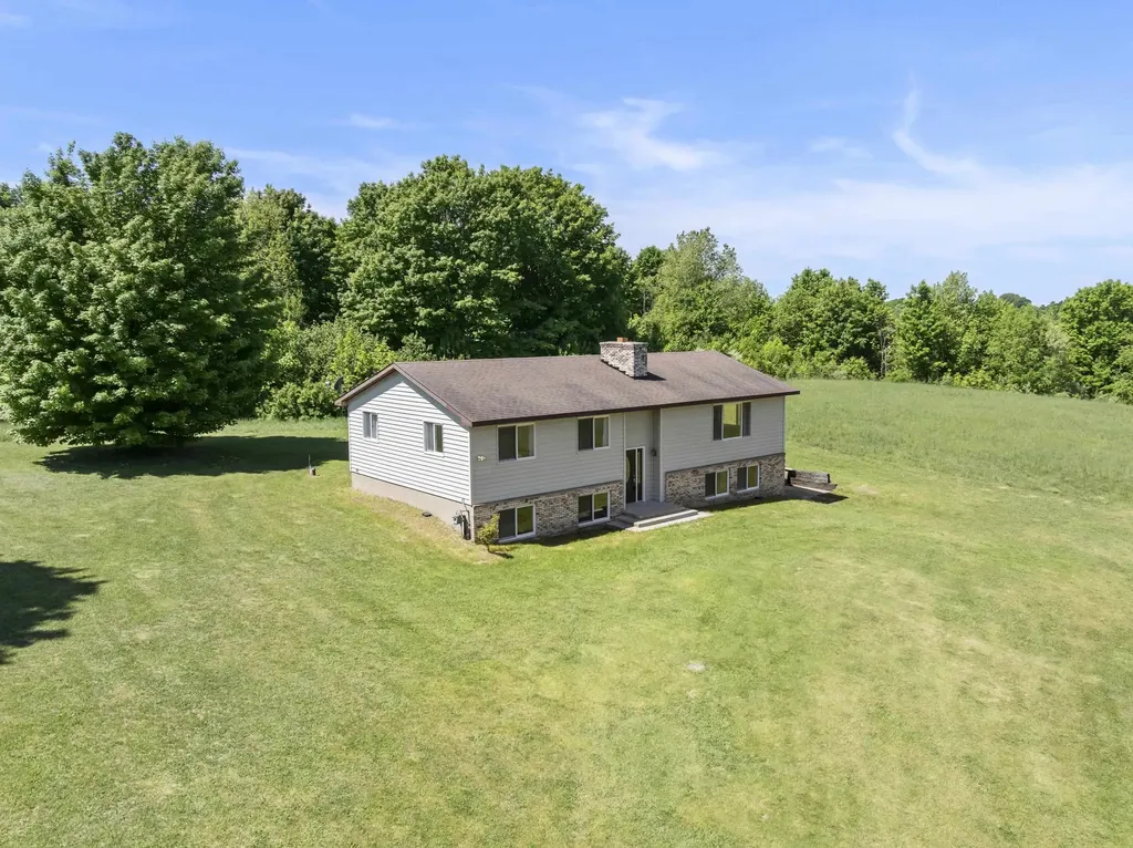 4848 Benzie Highway Joyfield Township MI 49616