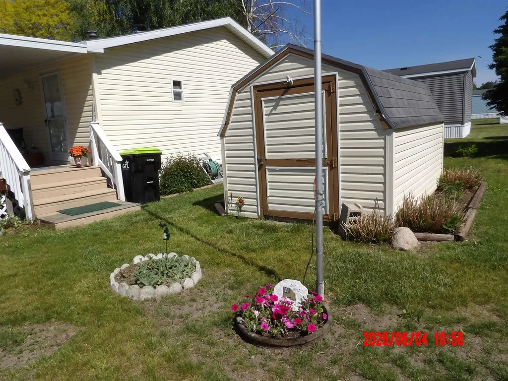 643 Woodcock Drive Cadillac City MI 49601
