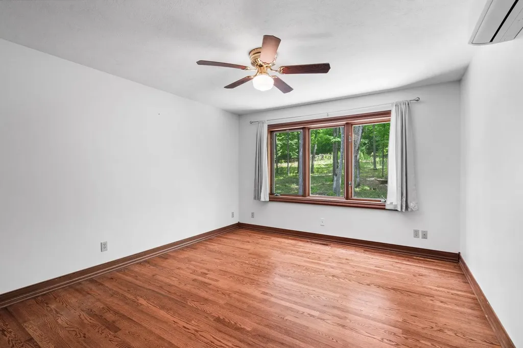 11407 S Ramblewood Drive Solon Township MI 49621