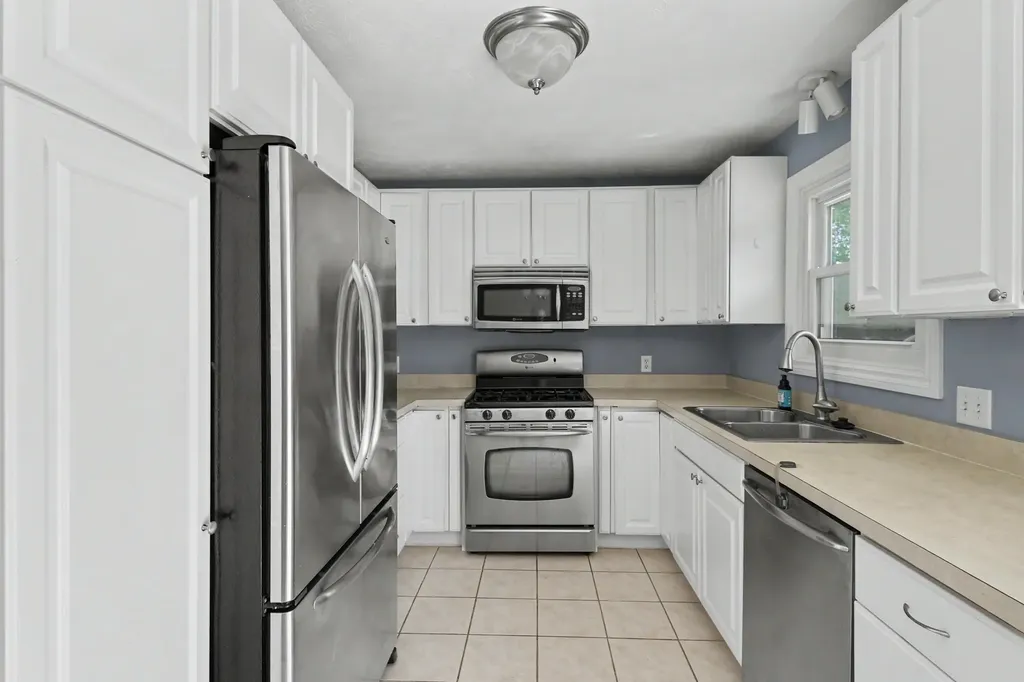 1741 Walter Drive Green Lake Township MI 49637