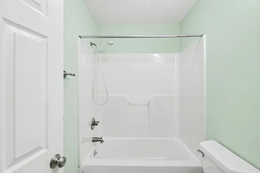 1741 Walter Drive Green Lake Township MI 49637