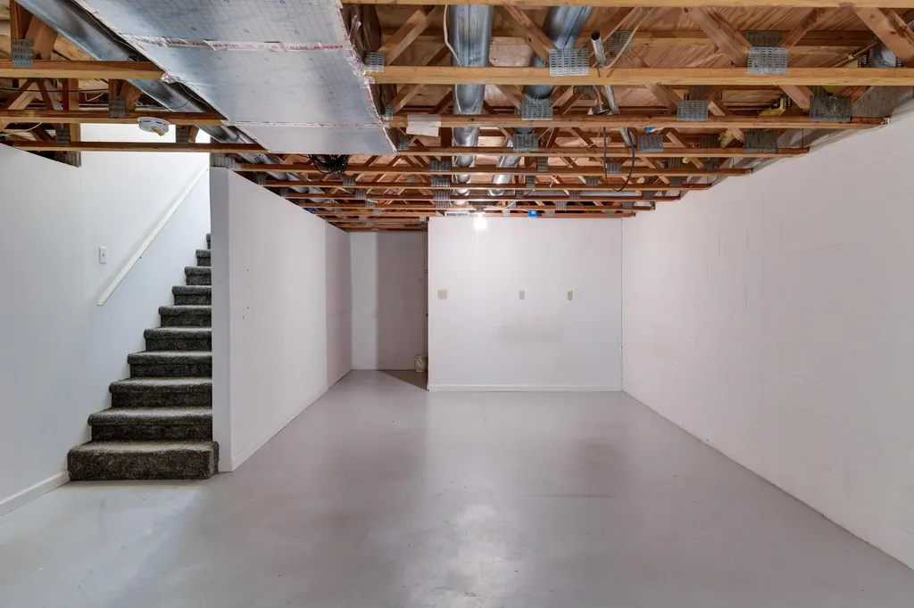1741 Walter Drive Green Lake Township MI 49637