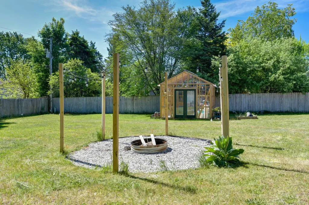 1741 Walter Drive Green Lake Township MI 49637