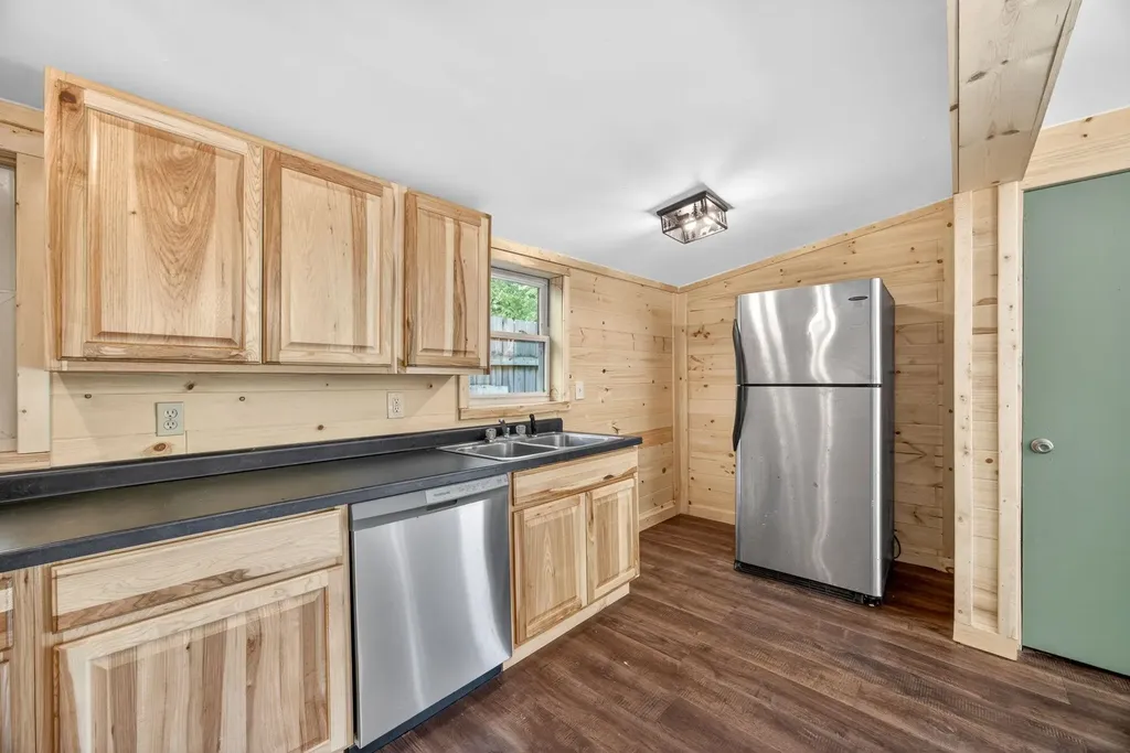8538 W Haskell Lake Road Winterfield Township MI 49665