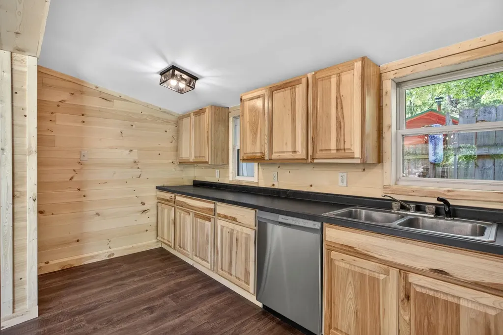 8538 W Haskell Lake Road Winterfield Township MI 49665