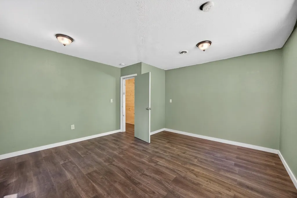 8538 W Haskell Lake Road Winterfield Township MI 49665