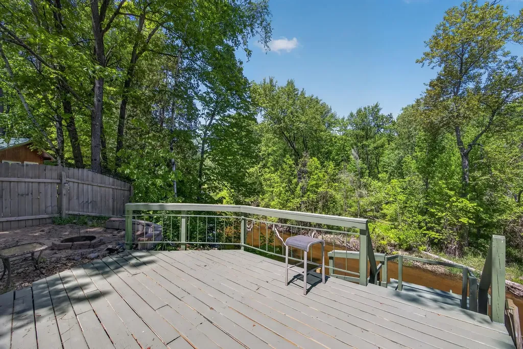 8538 W Haskell Lake Road Winterfield Township MI 49665
