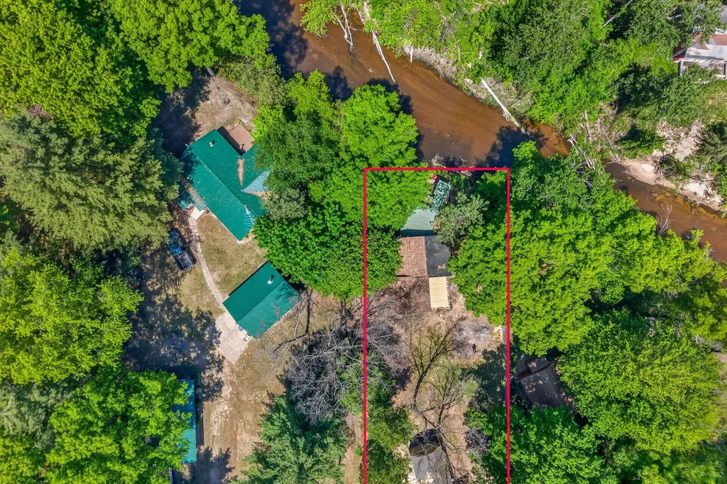 8538 W Haskell Lake Road Winterfield Township MI 49665