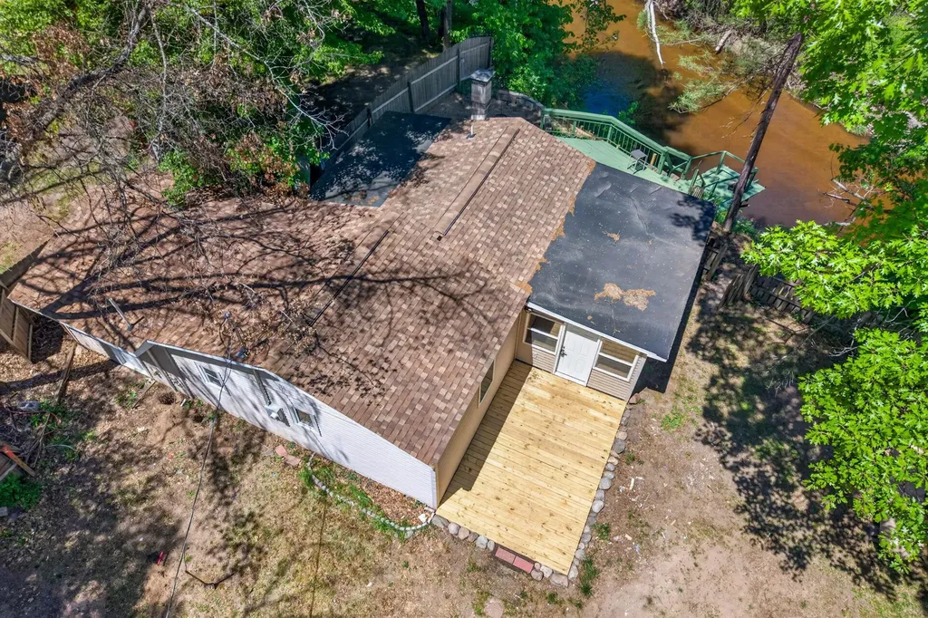 8538 W Haskell Lake Road Winterfield Township MI 49665