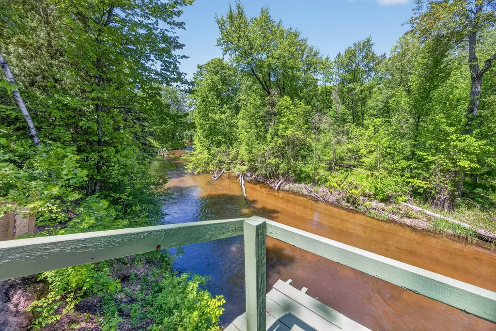 8538 W Haskell Lake Road Winterfield Township MI 49665