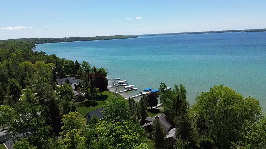 13185 Bussa Road Milton Township MI 49676
